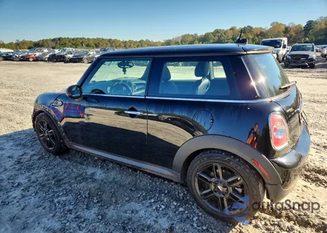 2013 Mini Cooper z USA, uszkodzony, nr VIN WMWSU3C5XDT688564